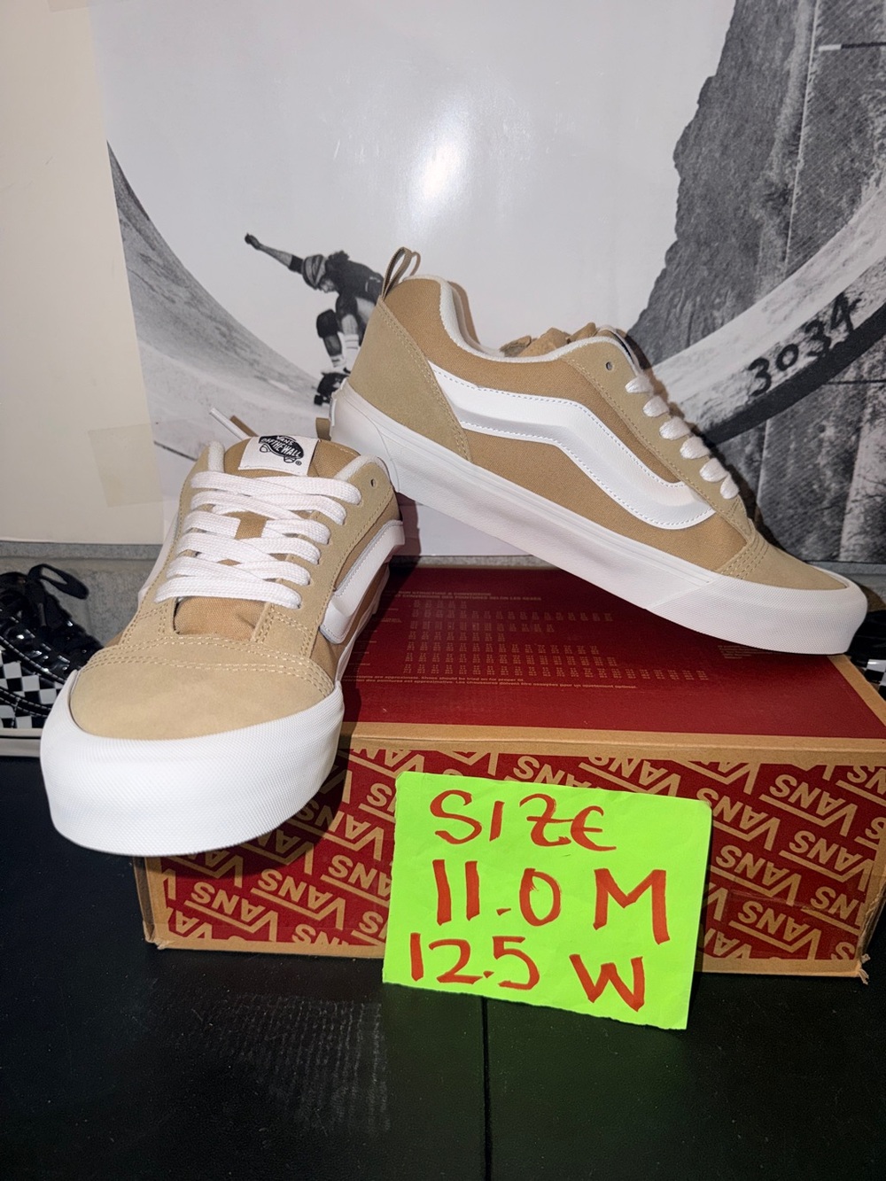 Vans Knu Skool Khaki sz 11.0 Men’s 12.5 Women’s